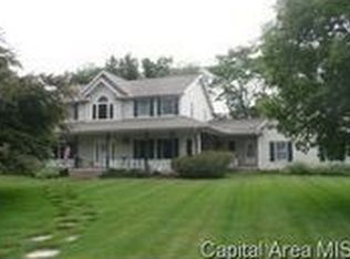 16748 N Meadow Ln, Petersburg, IL 62675