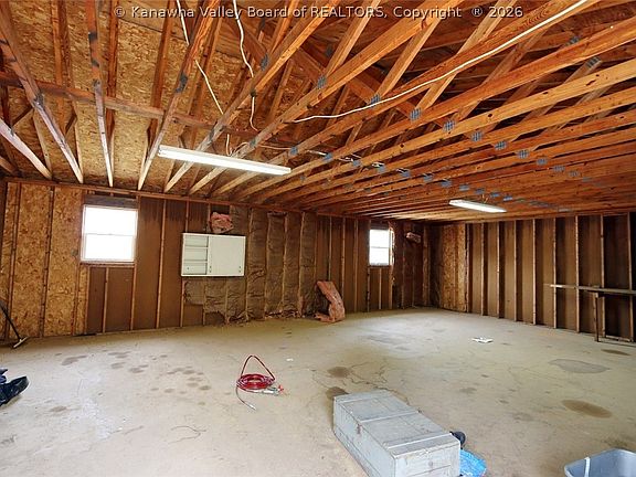 4th image of 420 Blake Rd