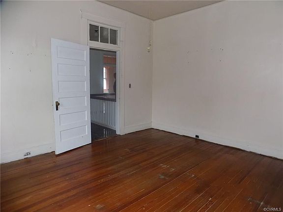 5th image of 51 Corling St