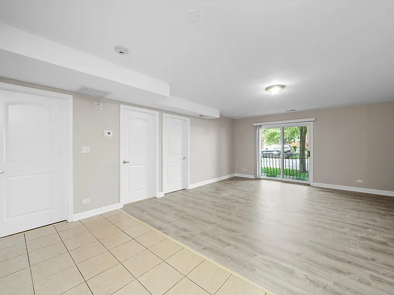 3423 Ridgeland Ave #101 — Photo 1