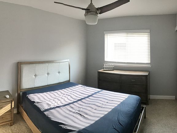 5th image of 1033 Treasure Ln