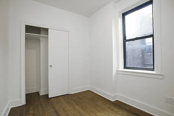 Rented by OGI Management | media 33