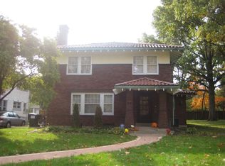 825 W William St, Decatur, IL 62522