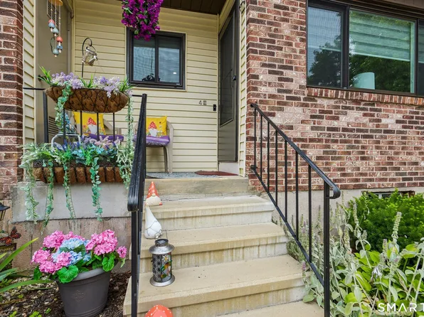 140 Thompson Street #4E, East Haven, CT 06513