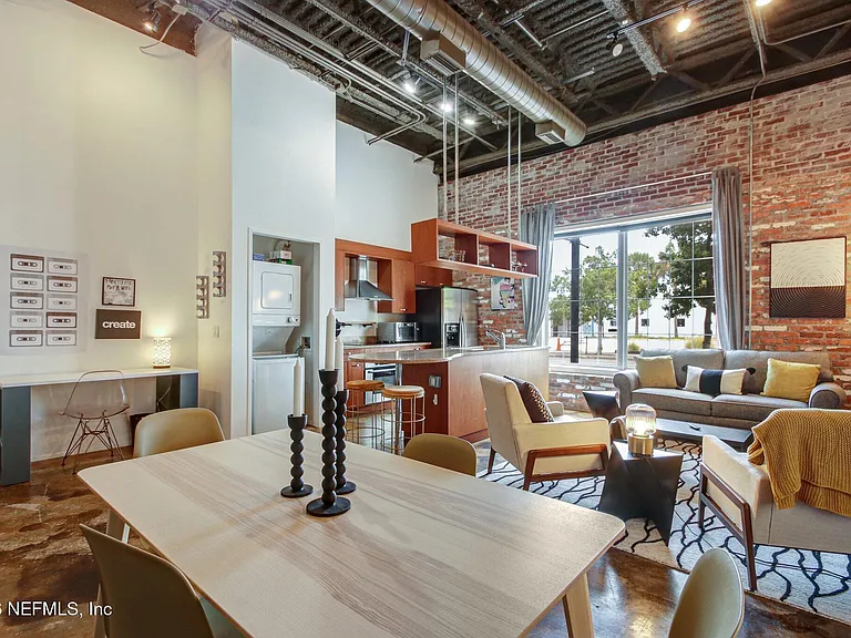 1050 Hendricks Ave #101 — Photo 11