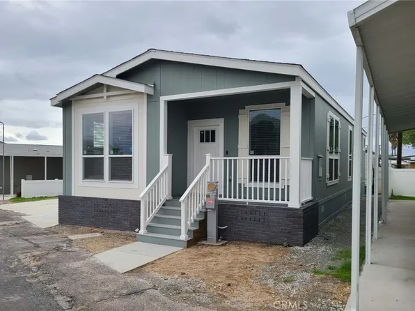 8086 Mission Blvd #32, Riverside, CA 92509