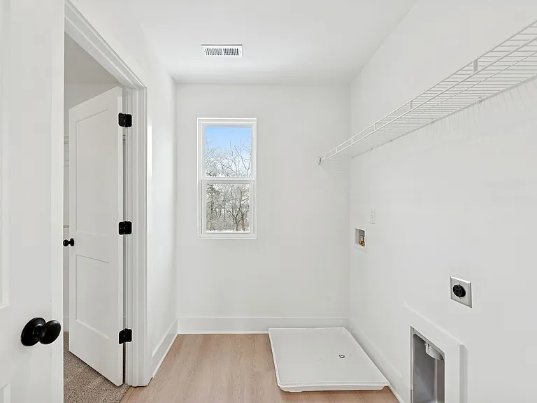 245 Rose Hannah Dr — Photo 15
