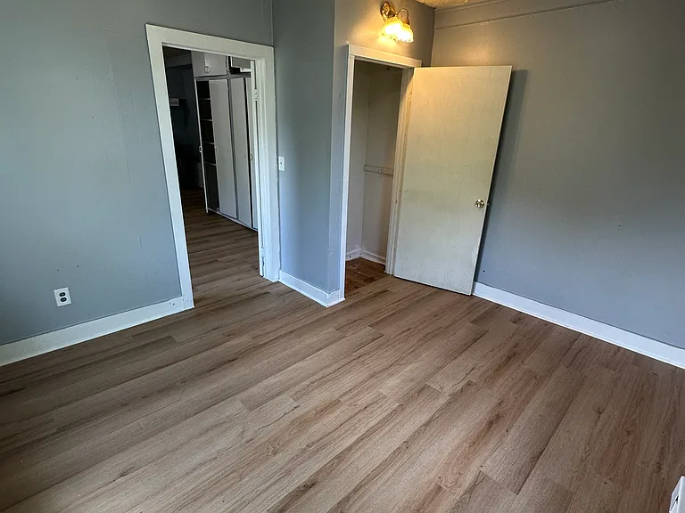 1 James Pl #2 — Photo 16