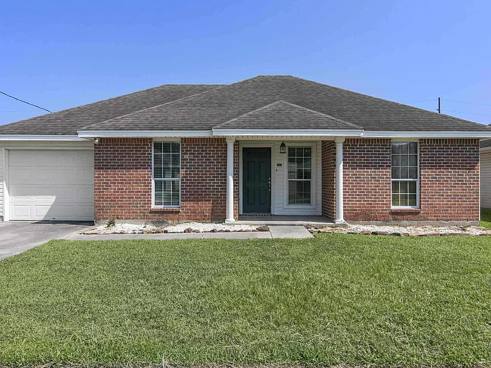 5775 Shadowbend Cir S