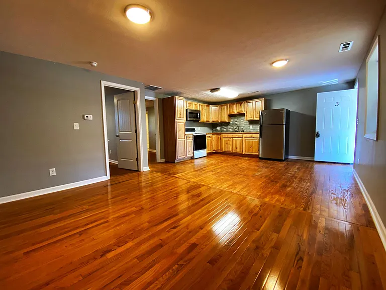 10 Whitney Ln #3 — Photo 8
