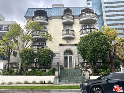 9848 Vidor Dr APT 302, Los Angeles, CA, 90035