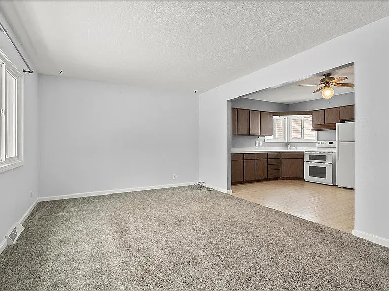 1417 Starview Dr — Photo 6