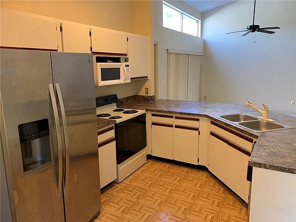 5th image of 7943 Merrimac Cove Dr #2