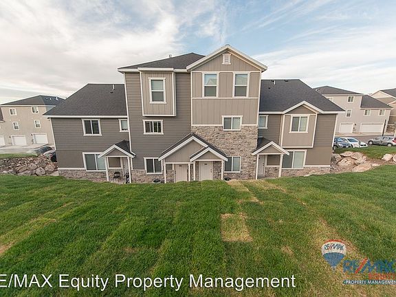 3rd image of 14406 S Oakfield Way