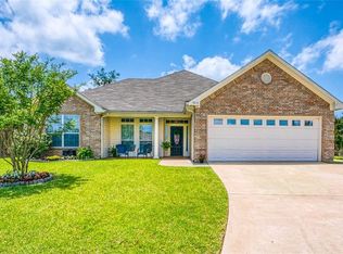 1810 Whetstone Ln, Tyler, TX 75703