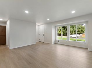 818 174th St S #1, Spanaway, WA 98387