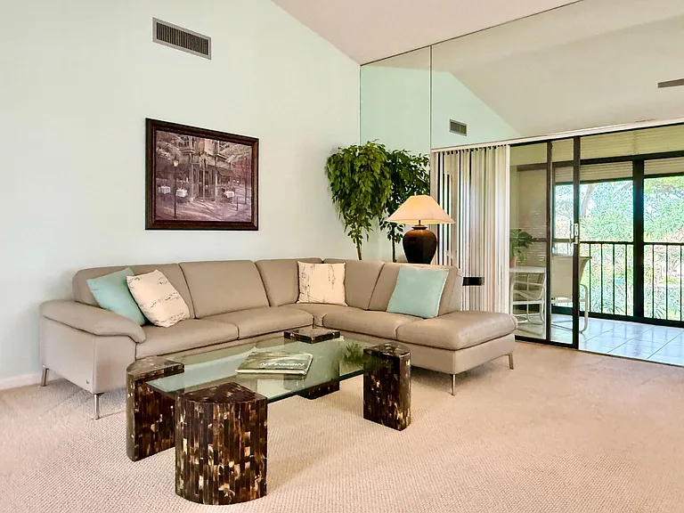 10678 Ocean Palm Way #202 — Photo 14
