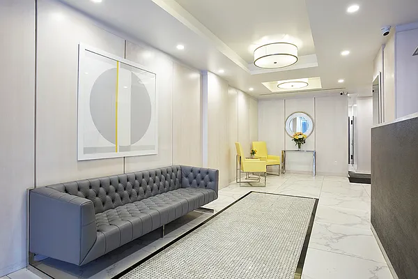 Sold by Compass | media 8