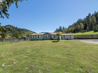 1655 Riverside Dr, Myrtle Creek, OR 97457