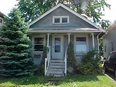 1st image of 2109 W 106th St