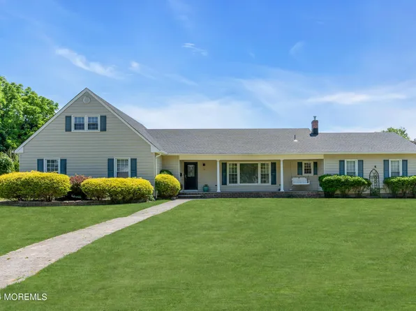 18 Acorn Drive, Middletown, NJ 07748