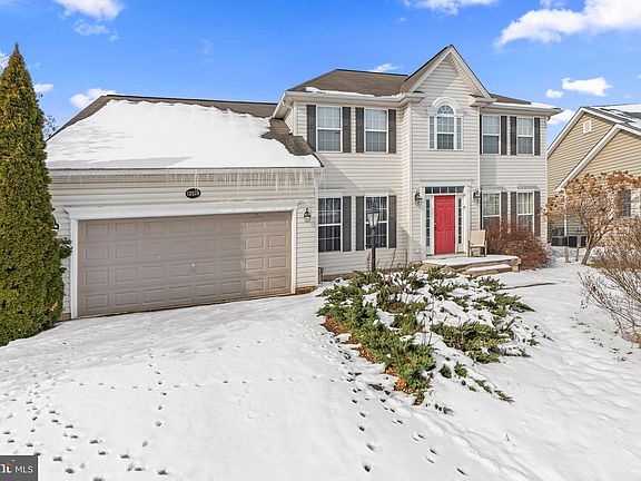 2nd image of 13514 Essex Dr