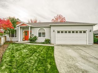 973 Garden Springs Cir, Medford, OR