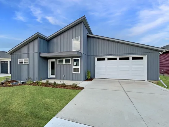 103 Lupine Avenue, Poynette, WI 53955