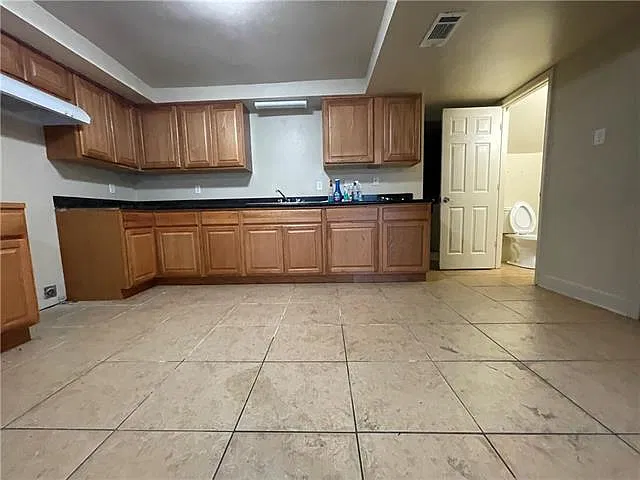 4 bed, 2.5 bath, 1482 sqft, $1,500 — Photo 2