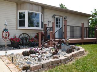 3 Taxi Dr, Sheridan, WY 82801