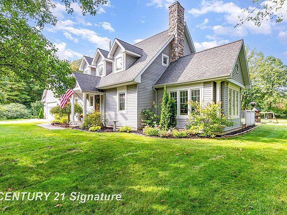 2nd image of 2265 E Brooks Rd