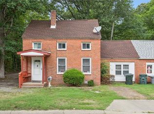 7 W Lewis Rd, Hampton, VA 23666