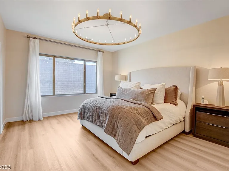 2649 Rue Marquette Ave — Photo 40