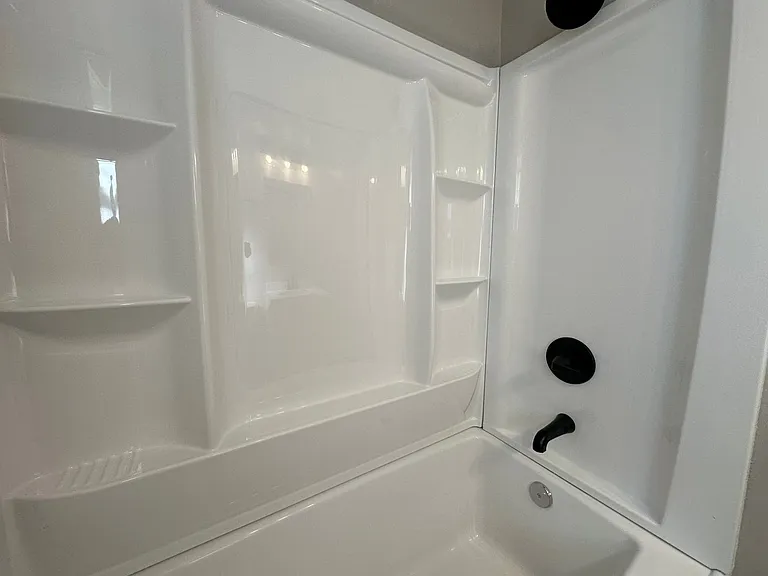 2754 Indianola Ave — Photo 15
