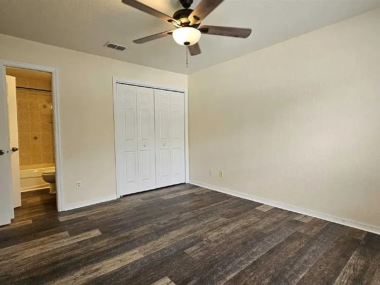 6290 W Oak Park Blvd — Photo 22