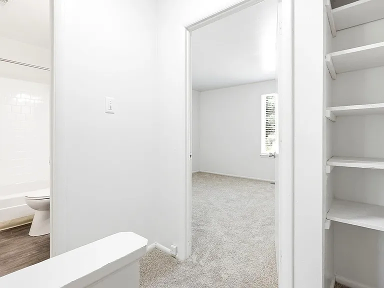 2101K Mandalay Dr #2101K — Photo 9