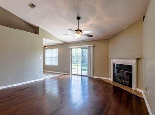 898 Ridge View Dr, Pensacola, FL 32514