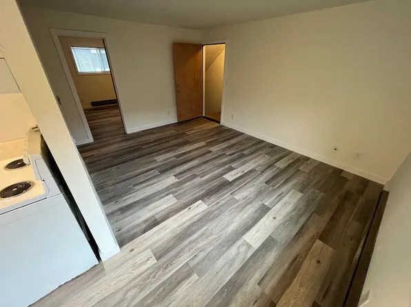 5127 24th Ave NE #3, Seattle, WA 98105