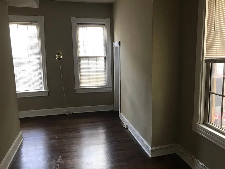 1338 W St NW #2 — Photo 10