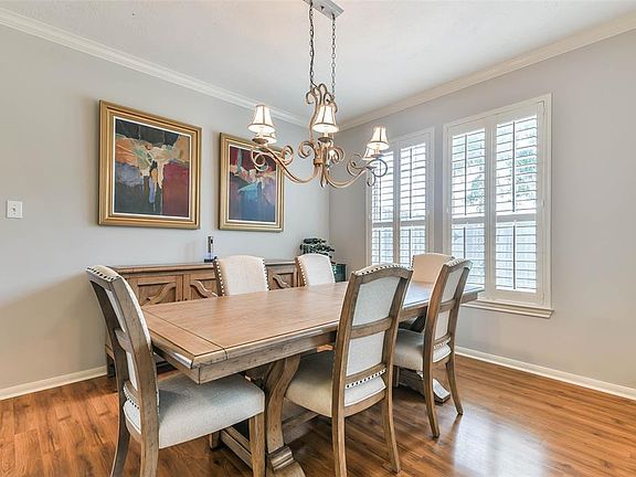 5th image of 2302 Leafy Glen Drive