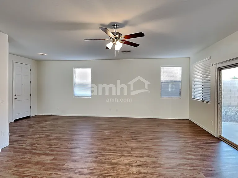 2975 E Merlot St — Photo 8
