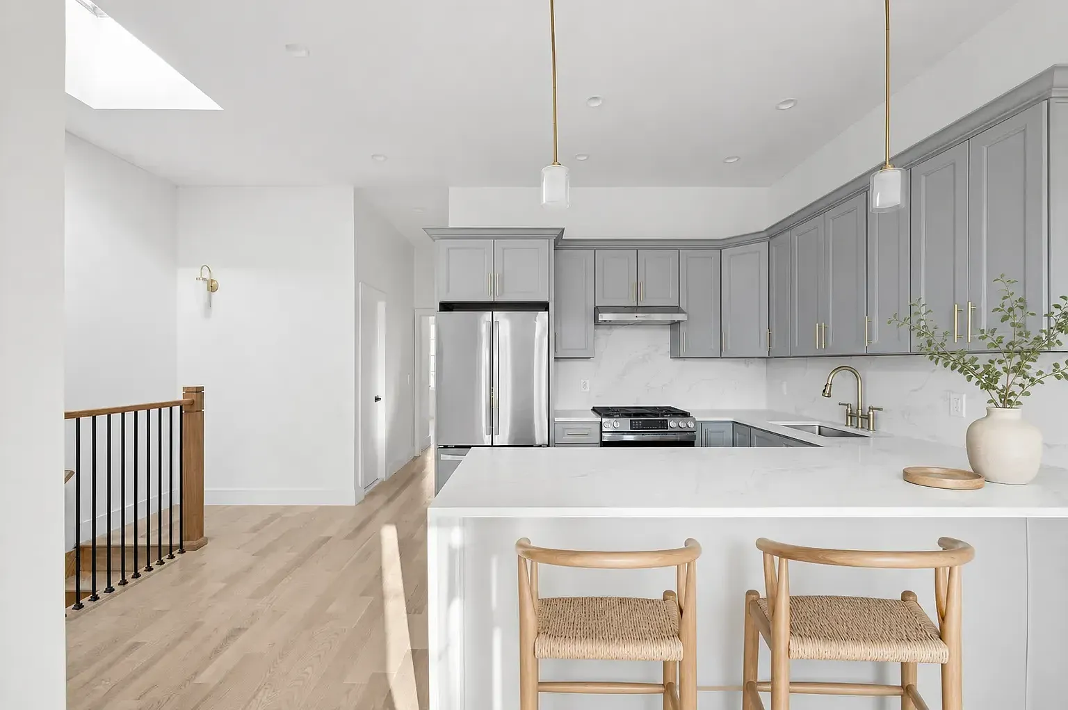 125 Beadel Street — Photo 2