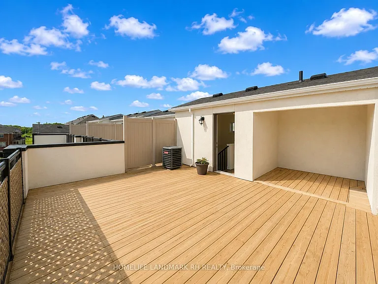 19 Edward Lennox St — Photo 26