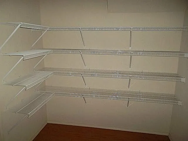 2900 Pima Ln — Photo 3