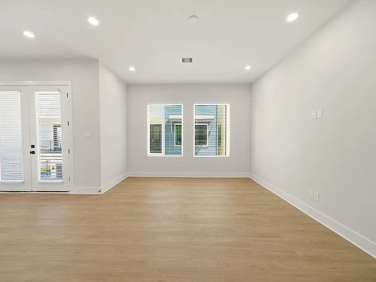 1400 Cedar Post Ln — Photo 8