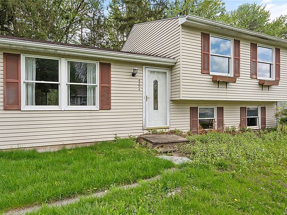2nd image of 4254 Vine Meadow Rd