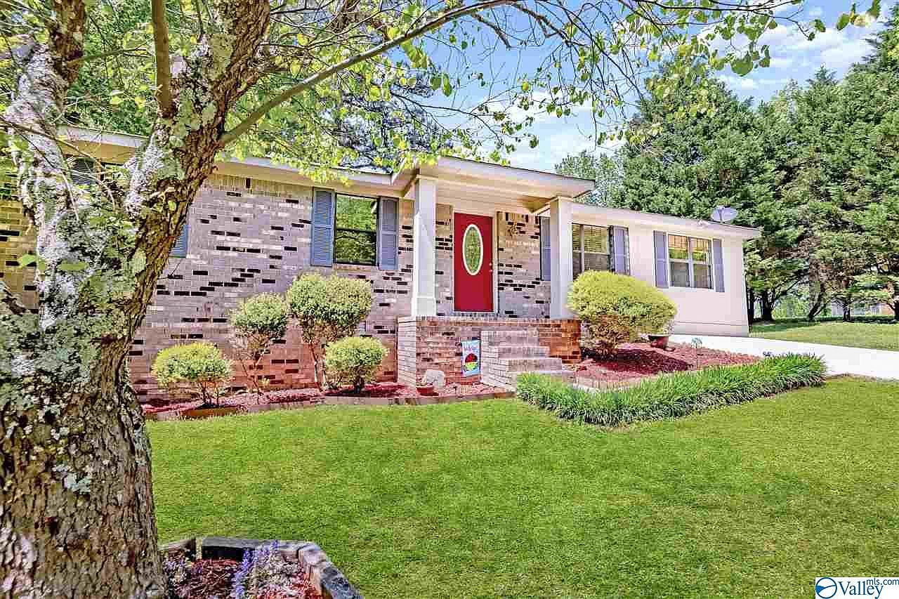 2095 Spout Springs Rd, Muscle Shoals, AL 35661 Zillow