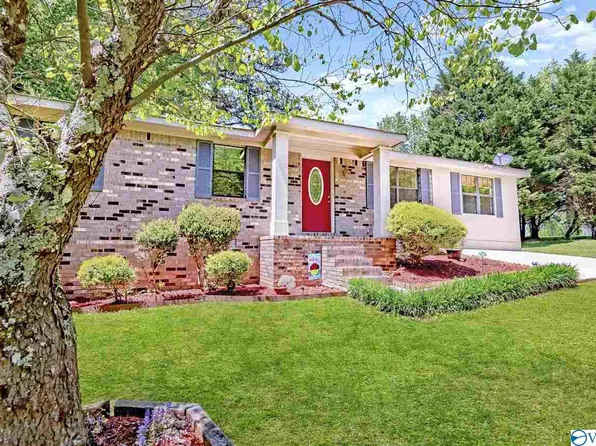 2095 Spout Springs Rd, Muscle Shoals, AL 35661