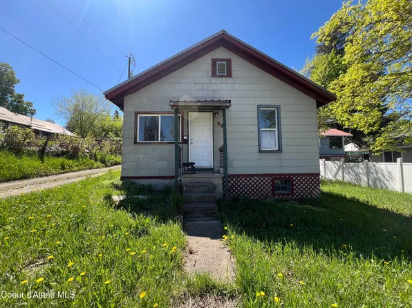 1221 W College Ave, Saint Maries, ID 83861