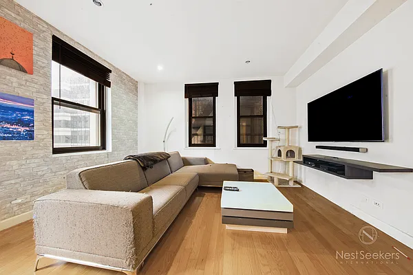 Rented by Nest Seekers International | media 17
